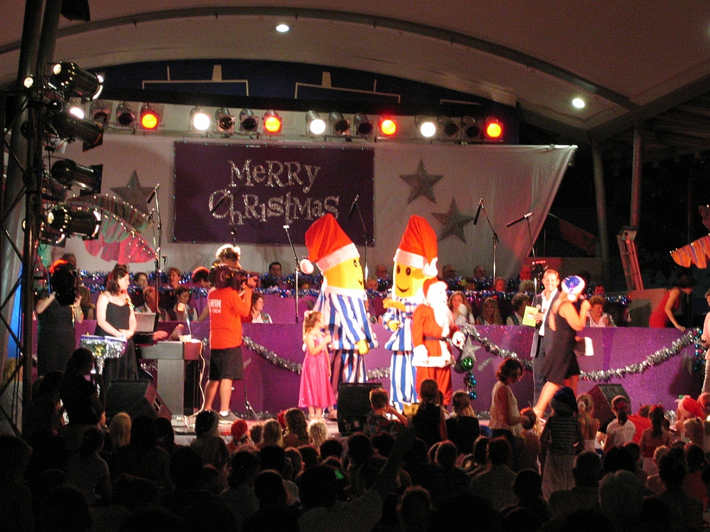 094 Carols by Candlelight.jpg